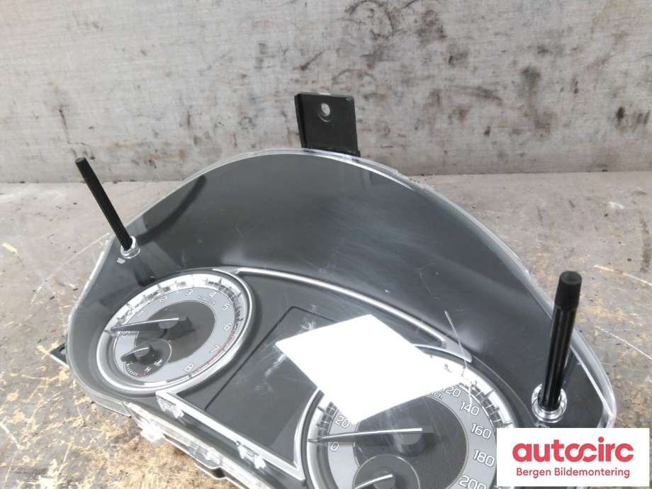 Speedometer til Suzuki Vitara 2015-->> (Type IV)  (SUZUKI|34100-76S20|)