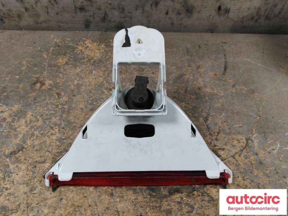 Baklykt bremselys bakrute til BMW 5-Serie 1996-2003 (E39) (E39) (BMW|63 25 8 385 659|)