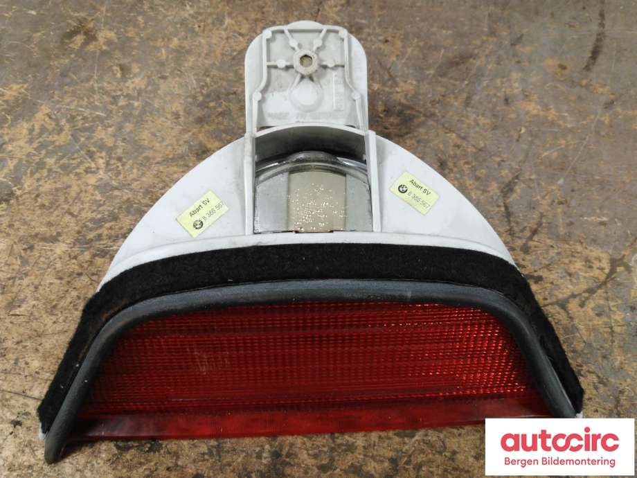 Baklykt bremselys bakrute til BMW 5-Serie 1996-2003 (E39) (E39) (BMW|63 25 8 385 659|)