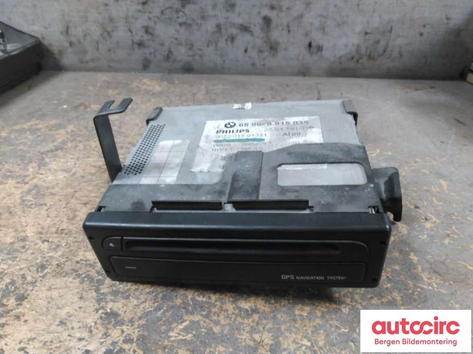 Bilstereo til BMW 5-Serie, 1996-2003 (E39) (E39) (BMW|65 90 6 915 036)