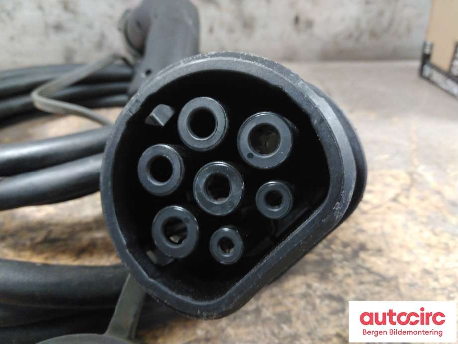 Batterilader kabel til Mercedes EQE 2022-->>  (MERCEDES|33329534|296M4 5SH1A|33329534 +01)