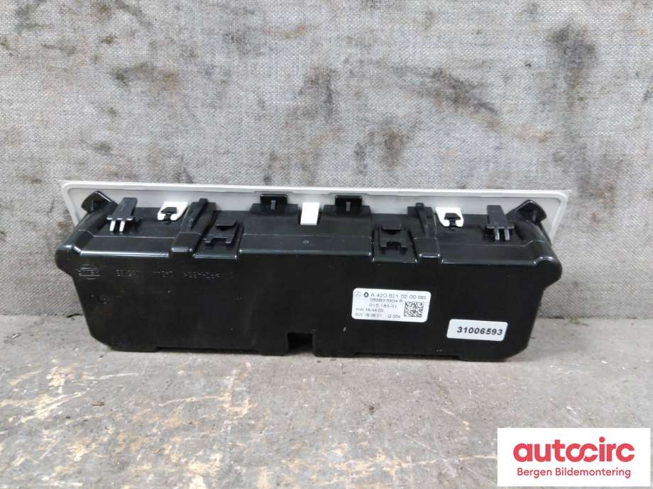 Tak konsoll til Mercedes Citan 2021-->> (W420) (W420) (MERCEDES|A 420 821 02 00|)