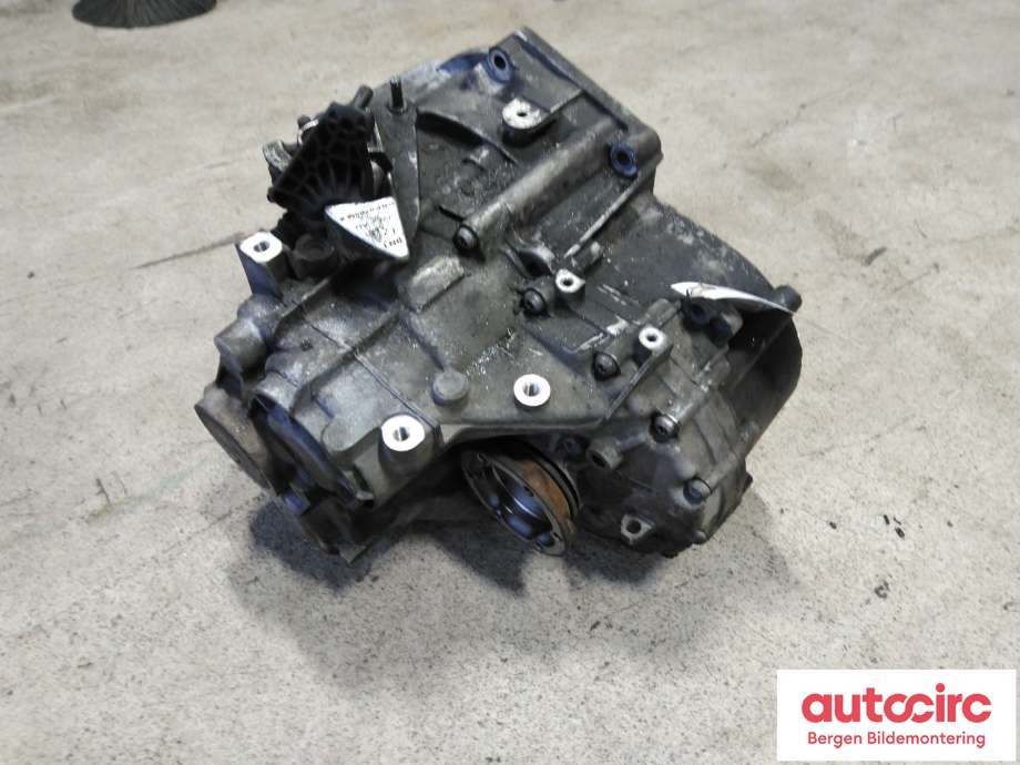 Girkasse manuell 6-trinn til VW Golf V, Combi 2003-2008  (VOLKSWAGEN|02Q 300 011 CA|02Q 300 042 N|02Q 300 015 K)