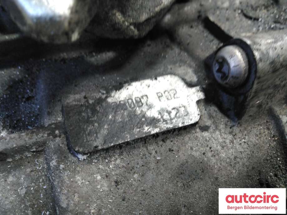 Girkasse manuell 6-trinn til VW Golf V, Combi 2003-2008  (VOLKSWAGEN|02Q 300 011 CA|02Q 300 042 N|02Q 300 015 K)