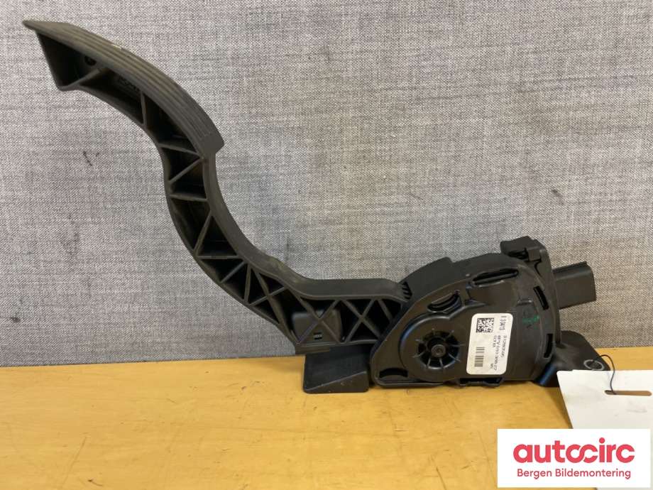 Pedal gass til Volvo V40 2012-2019 (VOLVO|31280595|)