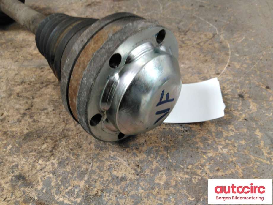 Drivaksel venstre foran til VW Golf V, Combi 2003-2008  (VOLKSWAGEN|1K0 407 271 NP|)