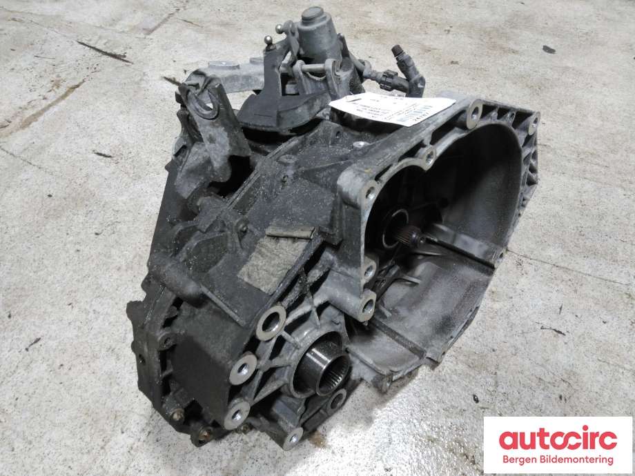 Girkasse manuell 6-trinn til Opel Insignia A 2009-2014  (OPEL|55562117|)