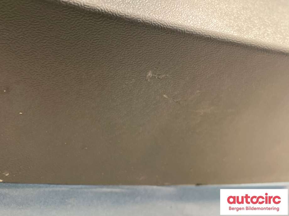 Bakluke combi til Volvo V40 2012-2019  (VOLVO|31457727|)