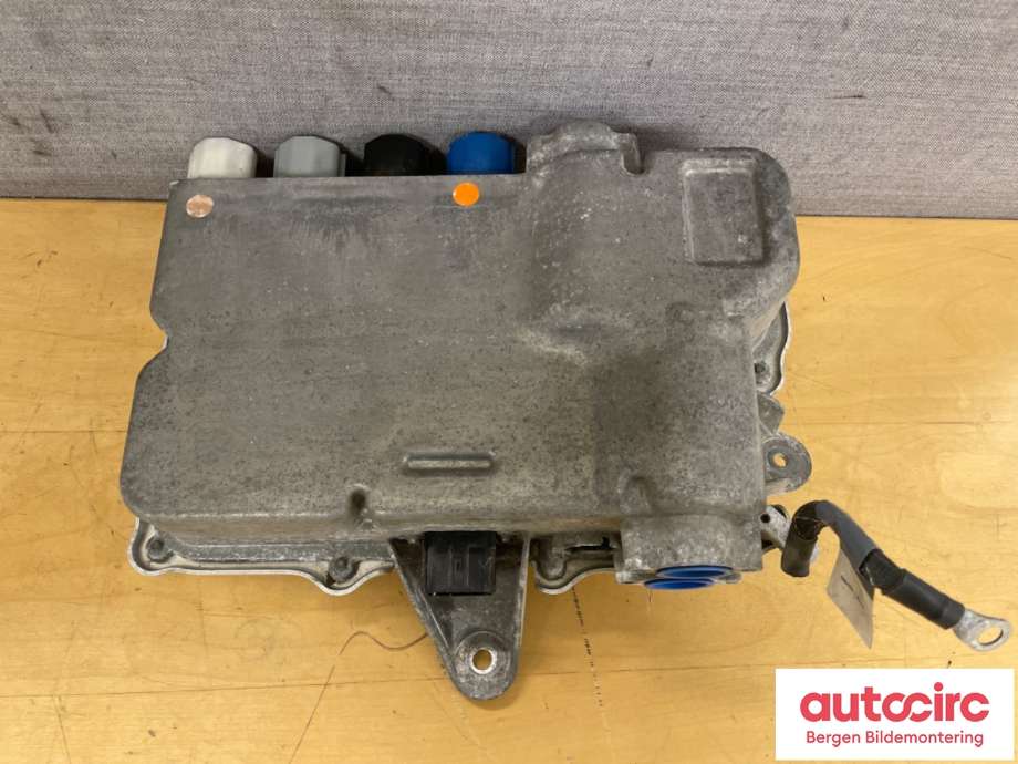 Diverse deler til Tesla Model S 2016-2021 (Fase 2)  (TESLA|1059891-00-D|)