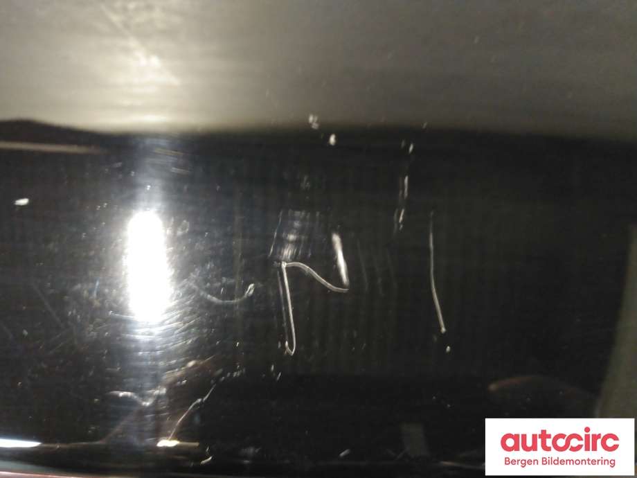 Spoiler bakluke til Mercedes EQE 2022-->>  (MERCEDES|A 295 880 14 01|)