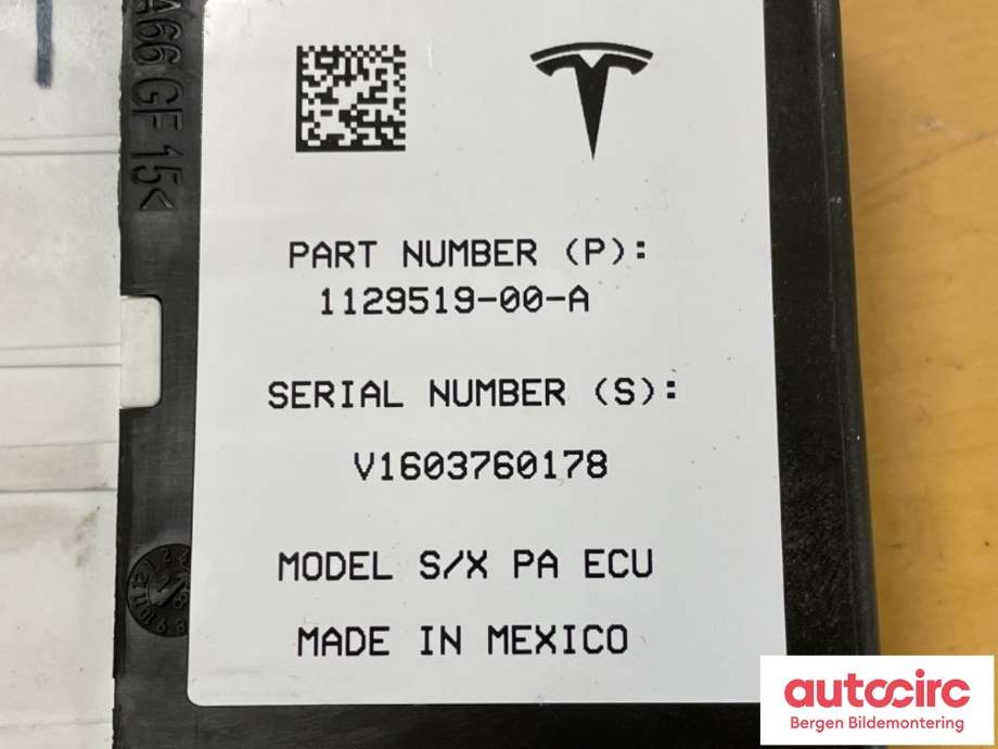 Styreenhet parkering til Tesla Model S 2016-2021 (Fase 2)  (TESLA|1129519-00-A|)