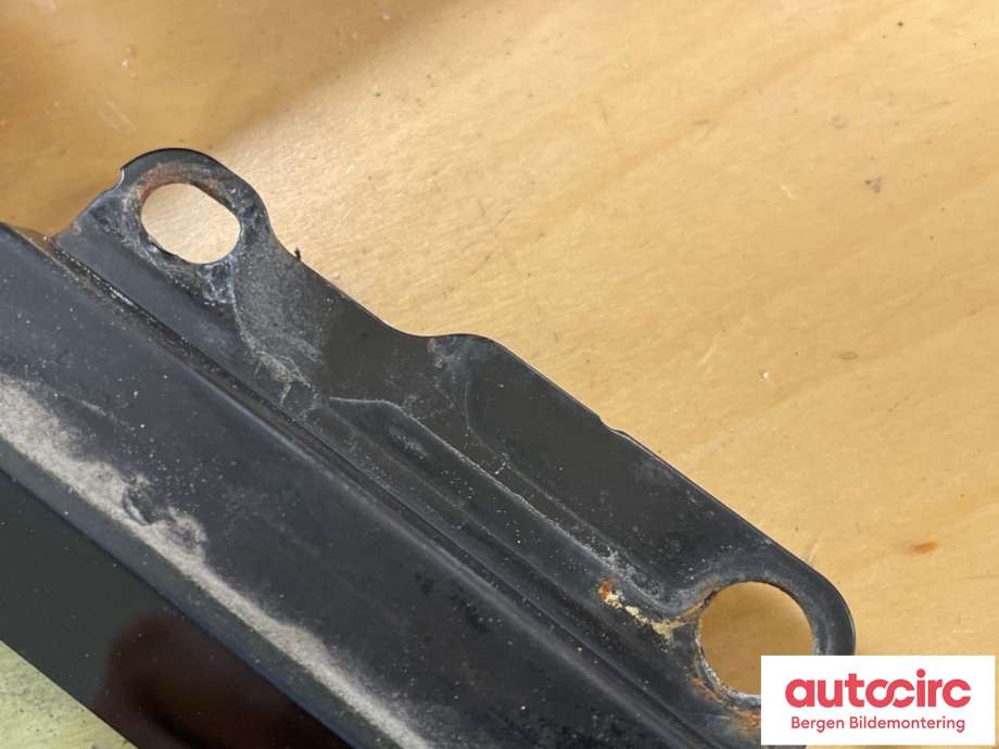 Diverse deler til Tesla Model S 2016-2021 (Fase 2) (TESLA|43R-001074|)