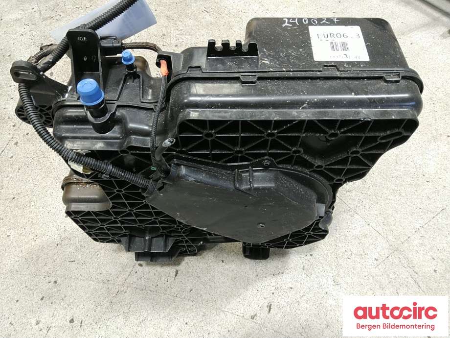 AdBlue tank til Toyota Proace 2016-->> (Type II)  (TOYOTA|SU001B3344|)