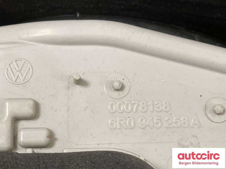 Baklykt høyre til VW Polo 2009-2014 (Type V, Fase 1)  (VOLKSWAGEN|6R0 945 096 AH||6R0 945 112 B)