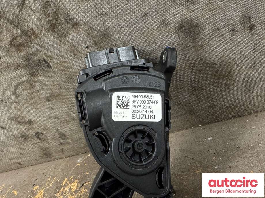 Pedal gass/brems/clutch til Suzuki SX4 2009-2013 (Type I, Fase 2)  (SUZUKI|49400-68L01|)