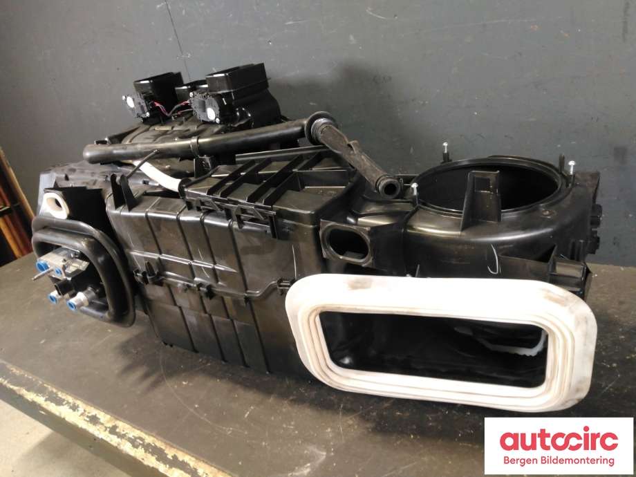 Varmeapparat til Mercedes EQE 2022-->>  (MERCEDES|A 297 830 18 01|A 297 830 37 03|A 297 830 14 01)