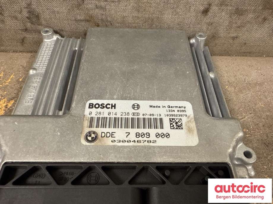 Styreenhet motor til BMW 3-Serie 2005-2011 (E90/E91/E92/E93) (E90/E91/E92/E93) (BMW|13 61 8 512 587|)