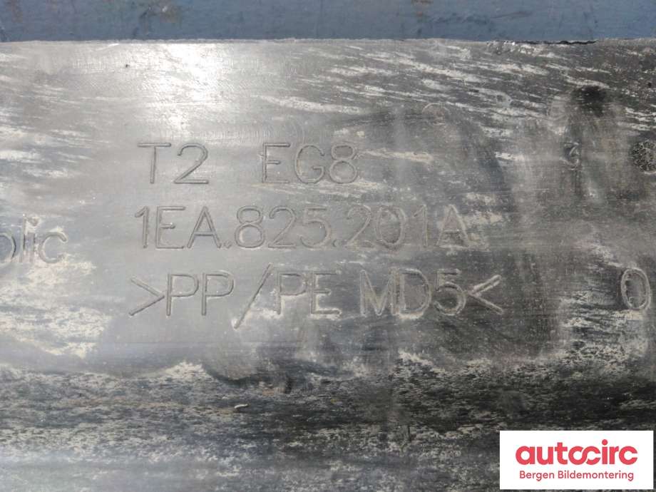 Motorplate under motor til VW ID.3 2020-->> (VOLKSWAGEN|1EA 825 201 A|)