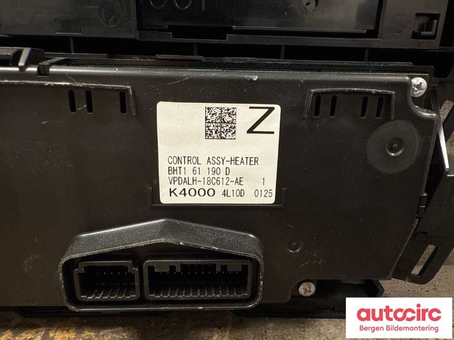 Varmeapparat betjening til Mazda 3 2013-2016 (Type III, Fase 1)  (MAZDA|BHT1-61-190D|)