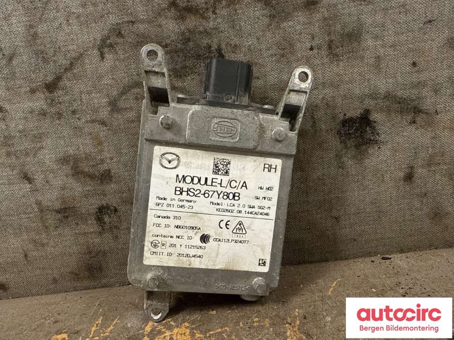 Sensor radar til Mazda 3 2013-2016 (Type III, Fase 1)  (MAZDA|BHS2-67-Y80D|)