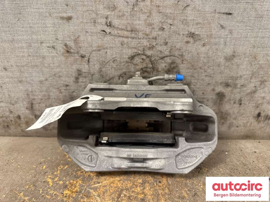 Bremsecaliper venstre foran til Tesla Model Y 2021-2024 (Type I) (TESLA|1188621-00-D|)