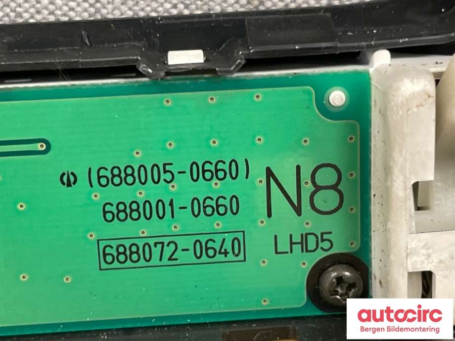 Diverse deler til Toyota Land Cruiser 120 2002-2009 (TOYOTA|688001-0660|688005-06601|688072-0640)