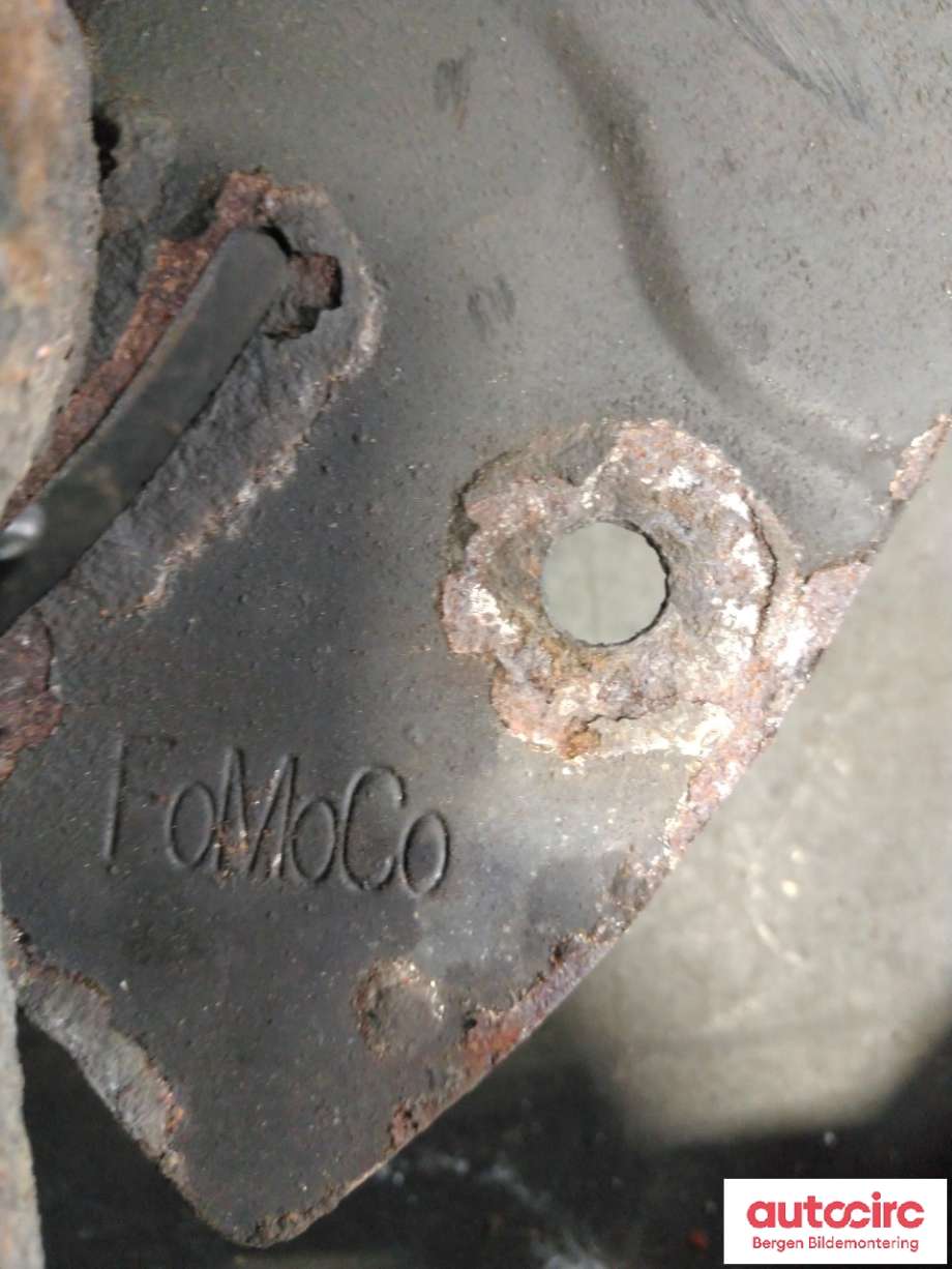 Hjulspindel venstre foran til Ford Ranger 2012-2015  (FORD|5367054|EB3C-3K171-BA|)