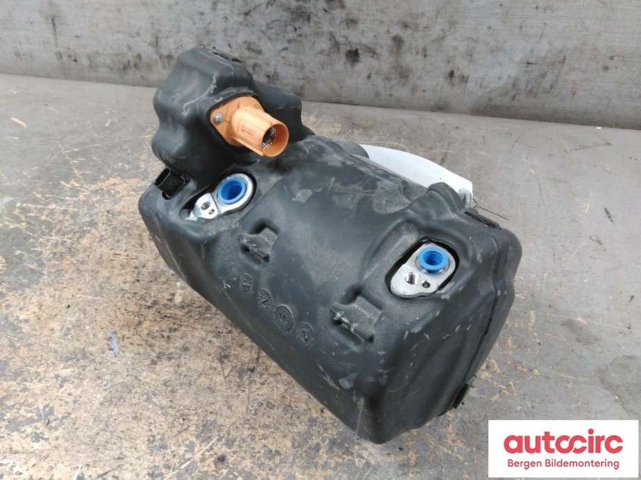 Aircondition kompressor til Mercedes EQE 2022-->> (MERCEDES|A 000 830 54 04||A 000 830 81 04)