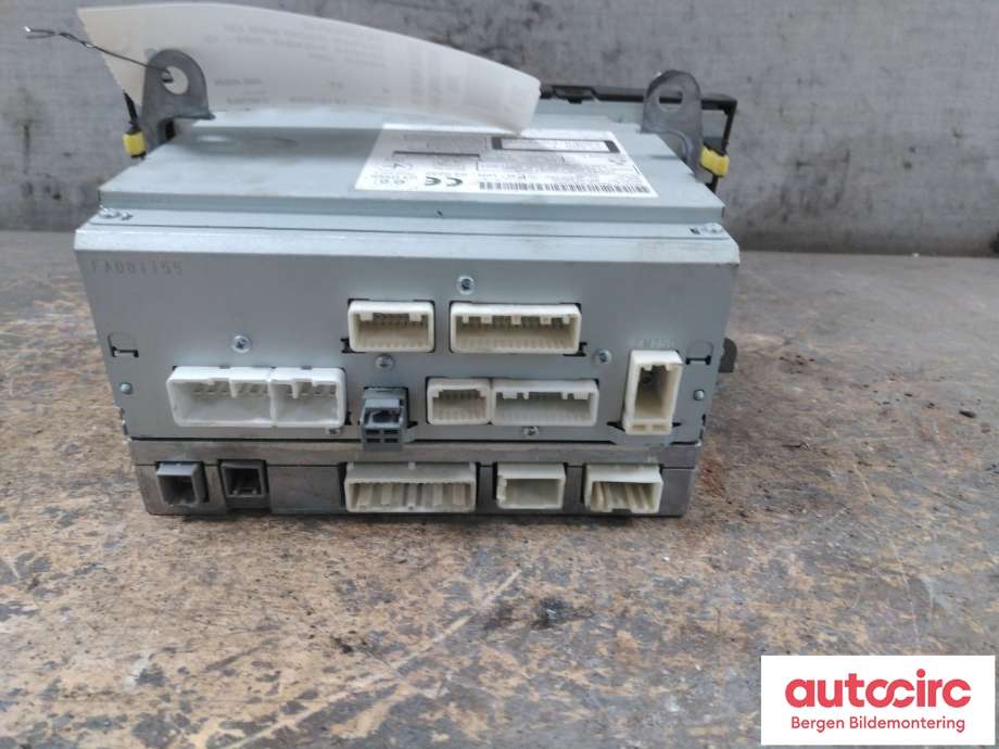 Bilstereo til Toyota Avensis 2009-2015 (Type III, Fase 1) (TOYOTA|8614005040|)