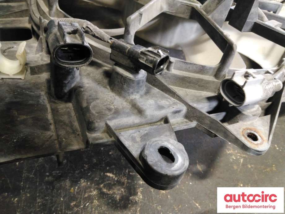 Kjølevifte til Toyota Avensis 2009-2015 (Type III, Fase 1) (TOYOTA|163610R030|167110R060|163610R080)