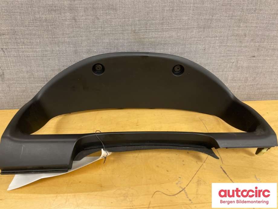 Dashbord diverse til Toyota Land Cruiser 120 2002-2009 (TOYOTA|55404-60170||55411-60220)