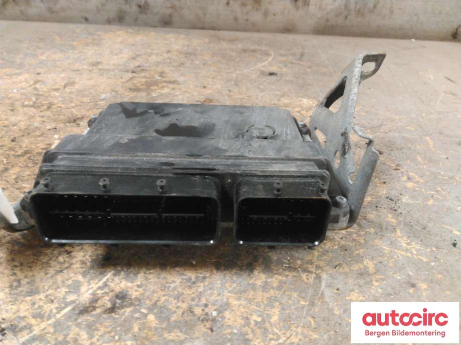 Styreenhet motor til Toyota Avensis 2009-2015 (Type III, Fase 1) (TOYOTA|8966105F21|8966105F20|)