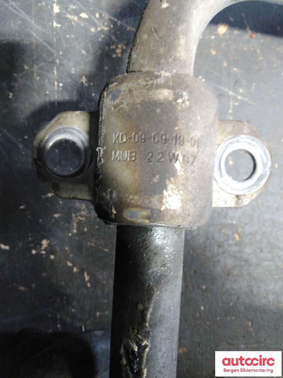 Stabilisatorstag bak til Mercedes EQE 2022-->>  (MERCEDES|A 295 326 04 00|)