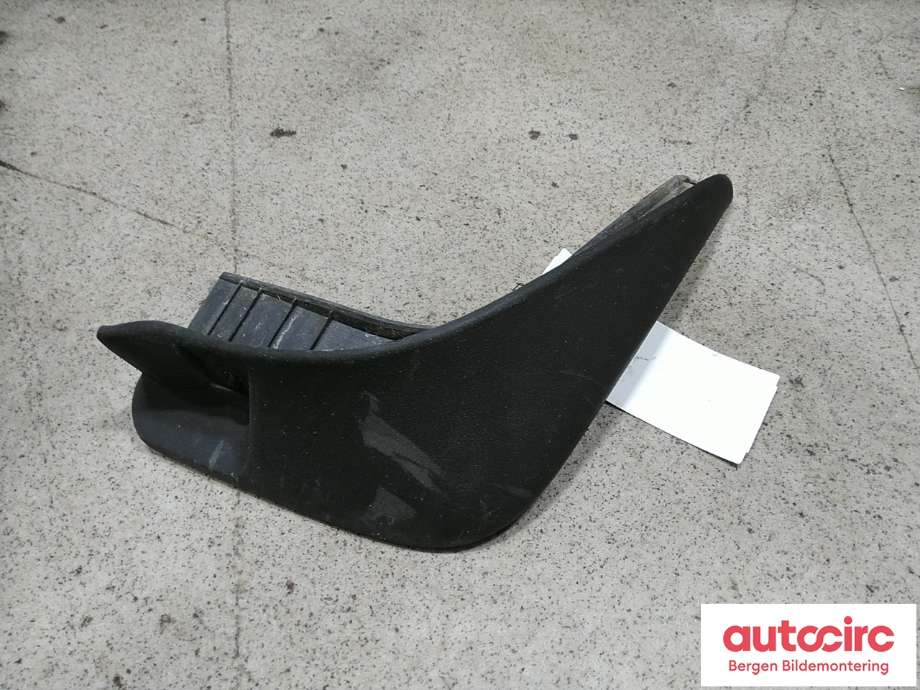 Skvettlapp til Kia Sportage 2010-2016 (Type III) (KIA|86842 3U001|)