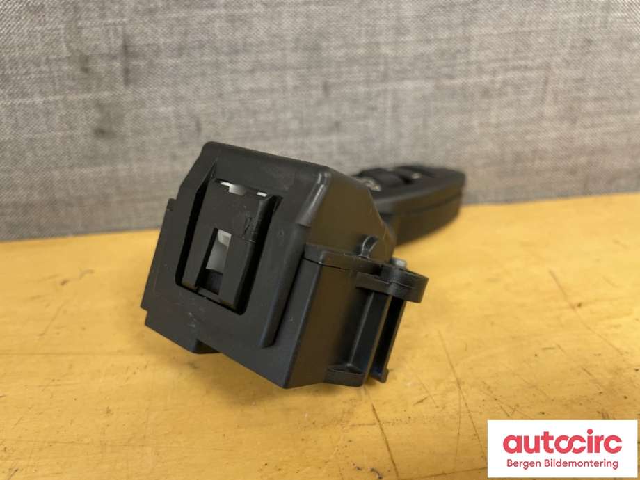 Innredning pakke til BMW 5-Serie 2003-2010 (E60/E61) (E60/E61) (BMW|61 31 6 924 106||6 924 106-03)