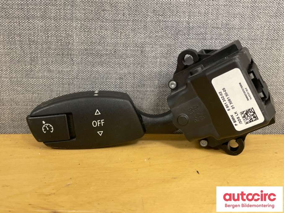 Bryter cruise control til BMW 5-Serie 2003-2010 (E60/E61) (E60/E61) (BMW|61 31 6 951 352|)