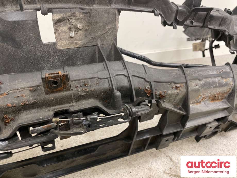 Frontplate til Ford Transit Custom 2013-2023 (Type I)  (FORD|2015828||GK21-8B041-AD)