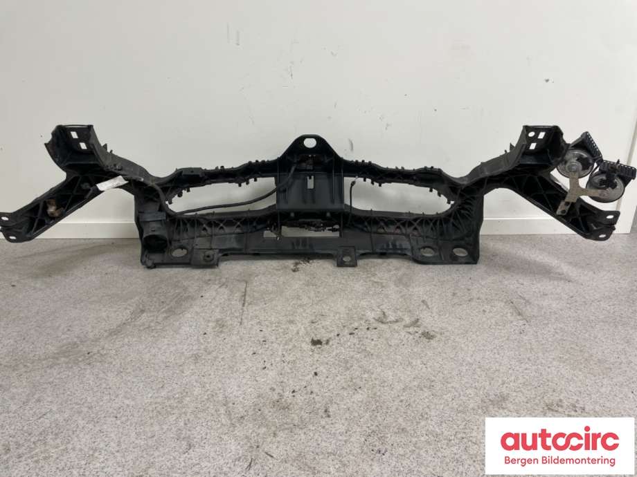 Frontplate til Ford Transit Custom 2013-2023 (Type I)  (FORD|2015828||GK21-8B041-AD)