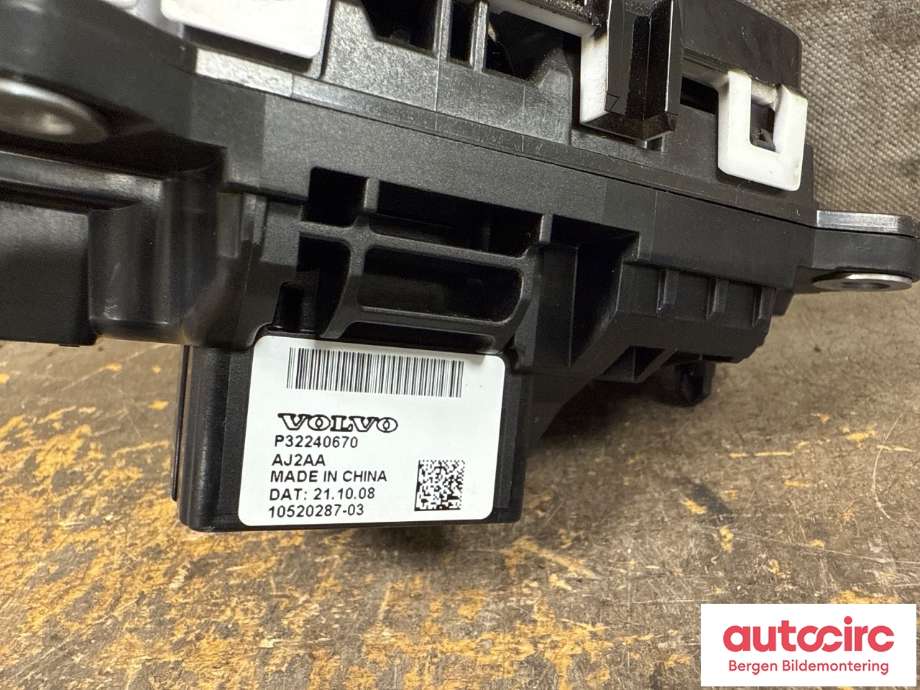 Girstang/girvelger automat til Volvo C40 Recharge 2021-2024  (VOLVO|32240670|)