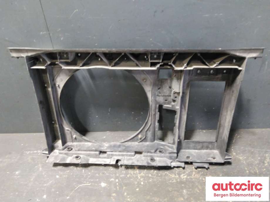 Frontplate til Peugeot Partner 2008-2015 (Type II, Fase 1) (PEUGEOT|7104 HG|)