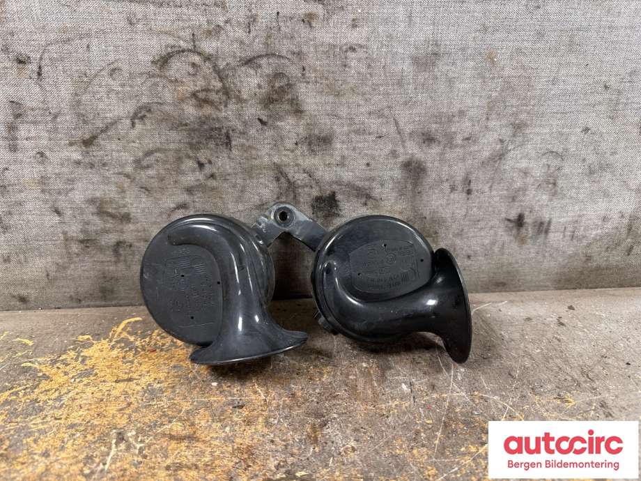 Horn/signalhorn til Tesla Model 3 2018-2023 (Fase 1) (TESLA|1486943-00-A|)