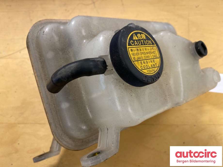 Ekspansjonstank til Toyota Land Cruiser 120 2002-2009 (TOYOTA|1647030030|)
