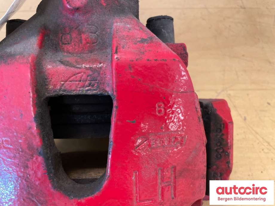Bremsecaliper venstre foran til Ford Focus 2011-2014 (Type III, Fase 1)  (FORD|1755032|CV61-2B302-PA|)