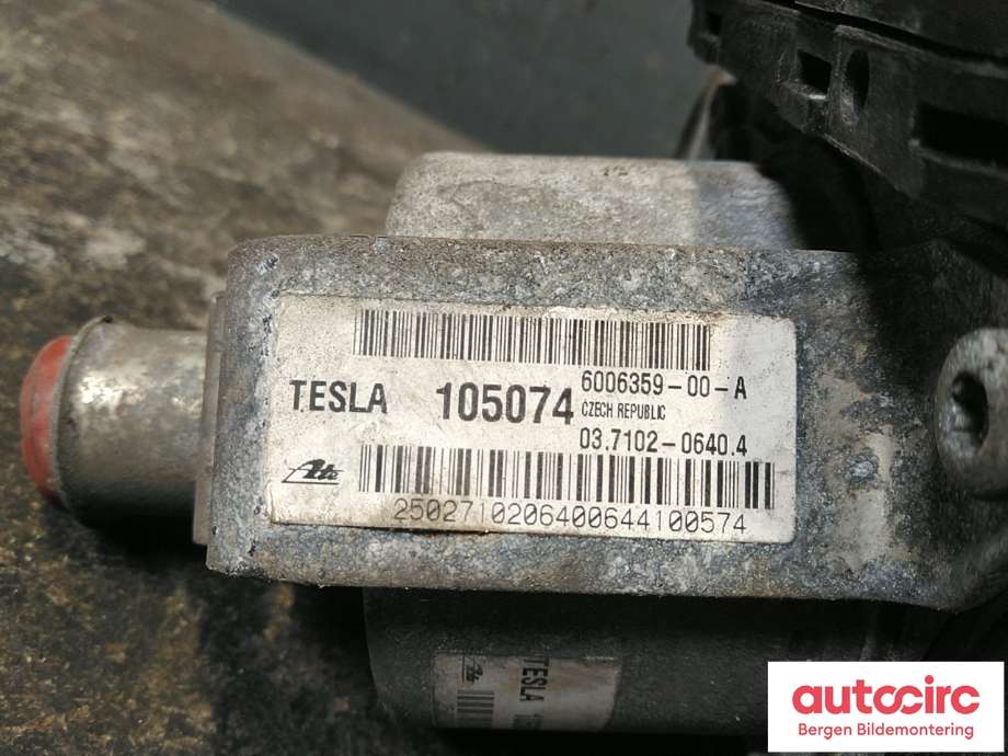 Vakuumpumpe til Tesla Model S 2013-2016 (Fase 1) (TESLA|6006359-00-A|)