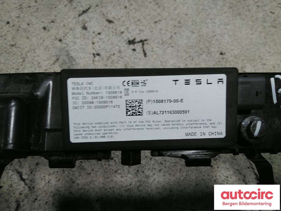 Diverse deler til Tesla Model Y 2021-2024 (Type I) (TESLA|1494045-00-C|)