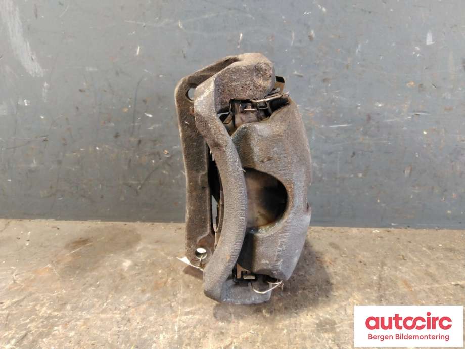 Bremsecaliper venstre foran til Suzuki Vitara 2015-->> (Type IV)  (SUZUKI|55102-61M01-999|)