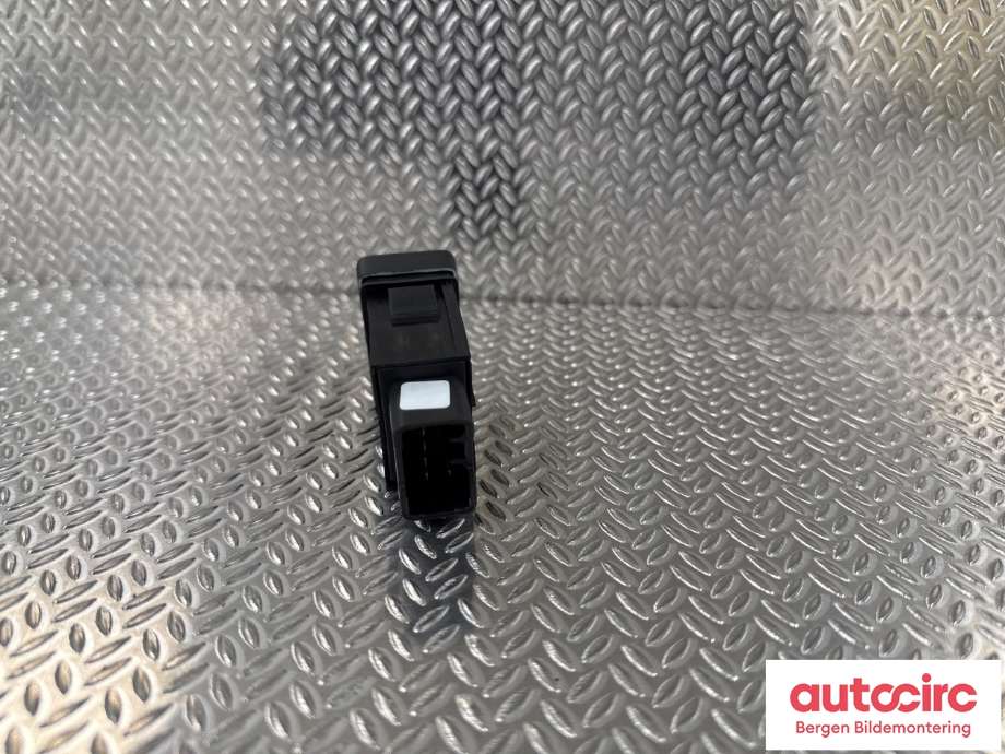 Bryter diverse til Suzuki Vitara 2015-->> (Type IV)  (SUZUKI|37595-54PA0|)
