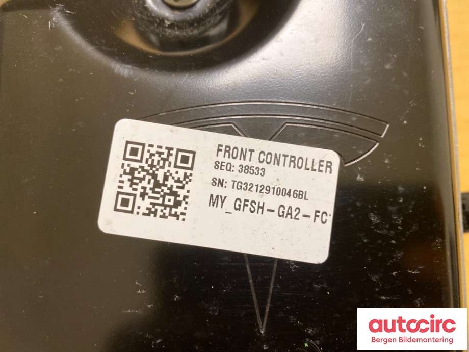 Styreenhet diverse til Tesla Model Y 2021-2024 (Type I)  (TESLA|1583991-01-C|)
