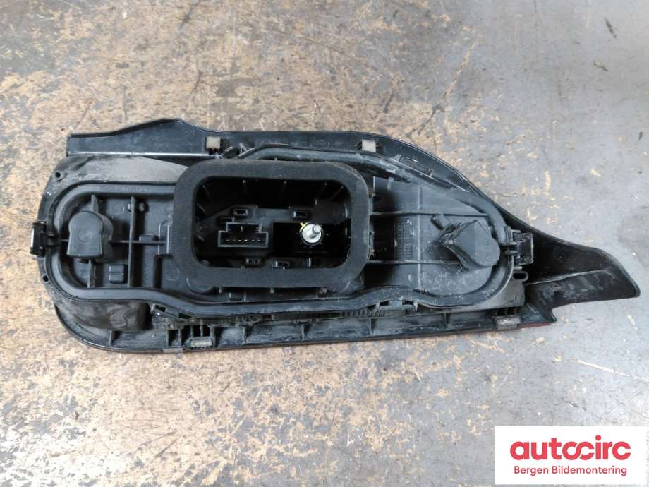 Baklykt venstre til VW E-Up 2013-2019  (VOLKSWAGEN|1S0 945 095 G|)