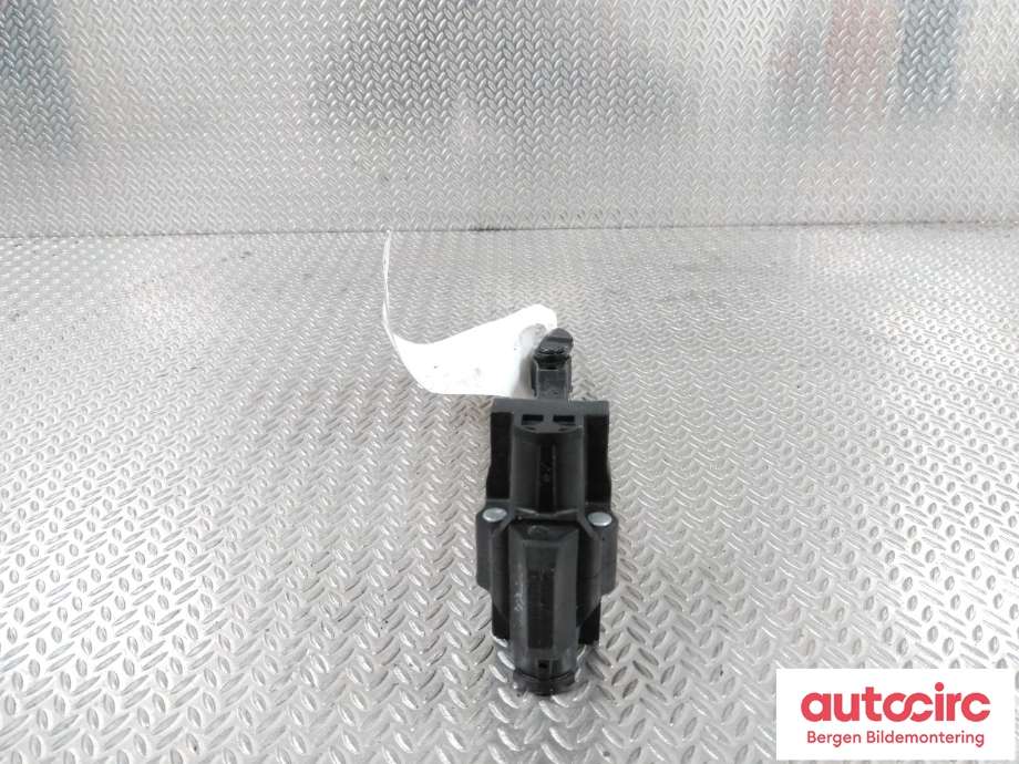 Dørstopper til BMW X1 2015-2022 (F48) (F48) (BMW|51 21 7 436 001|)